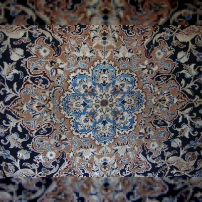 قالی لچک ترنج نائین (حبیبیان)